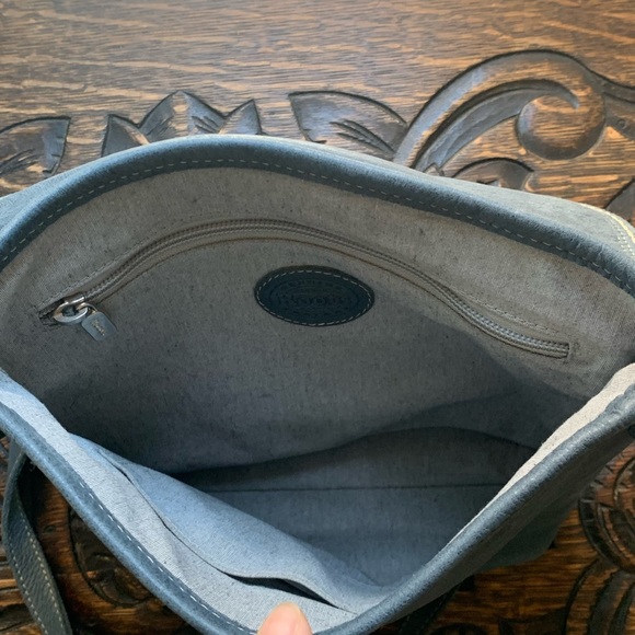 Roots Denim Blue Leather Cross Body Bag - Picture 3 of 3